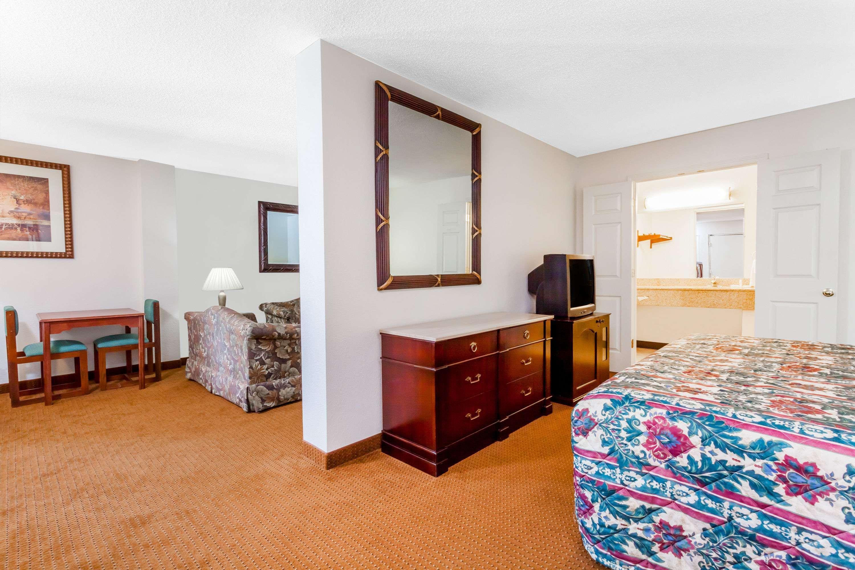 Rodeway Inn Owensboro Exteriér fotografie